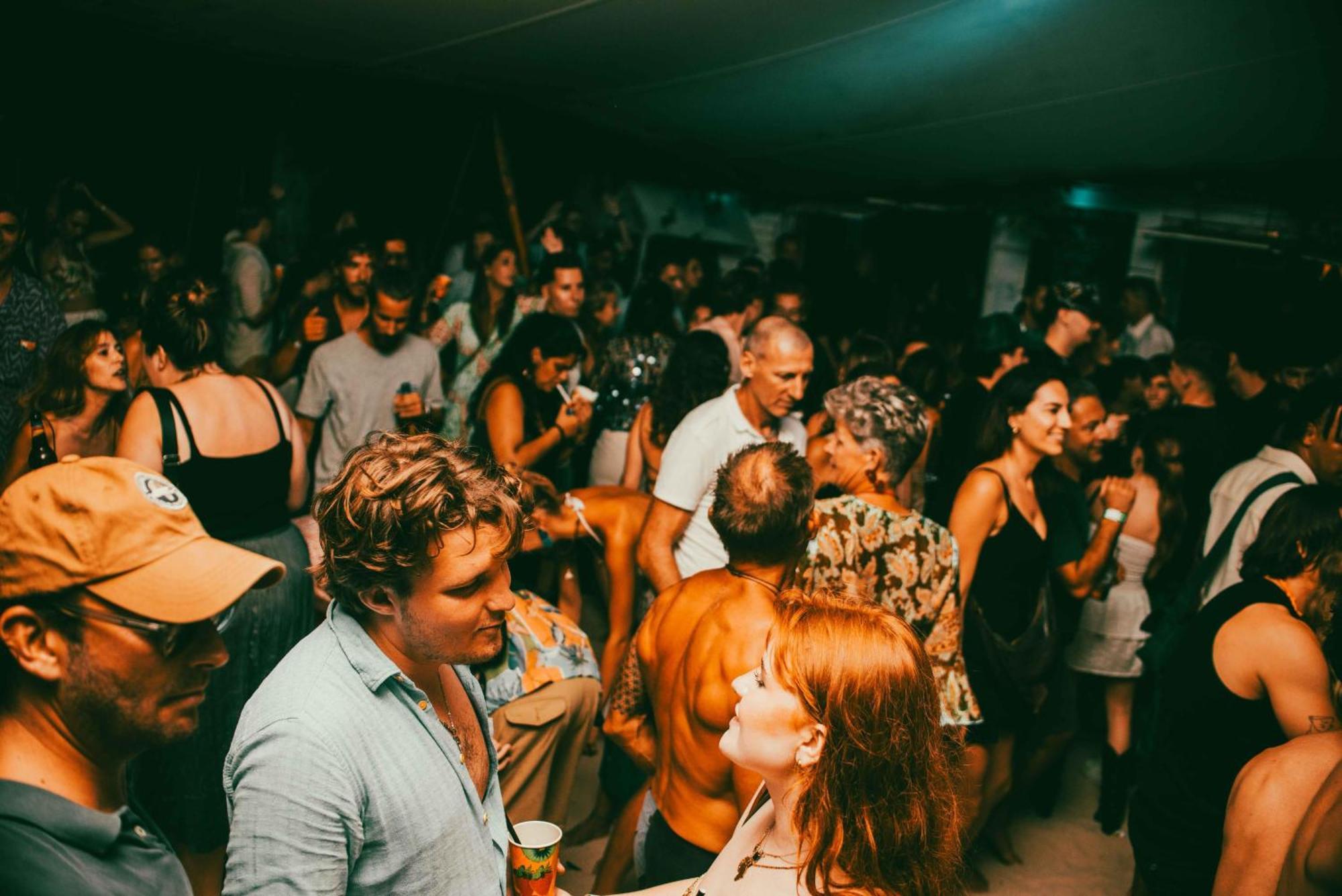 B4 Beach Club Paje Exterior photo