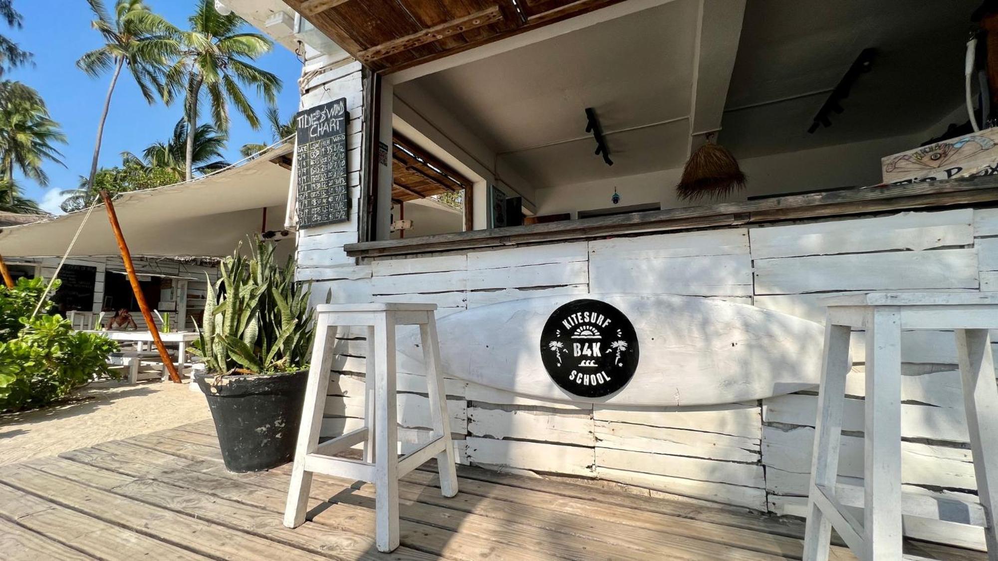 B4 Beach Club Paje Exterior photo